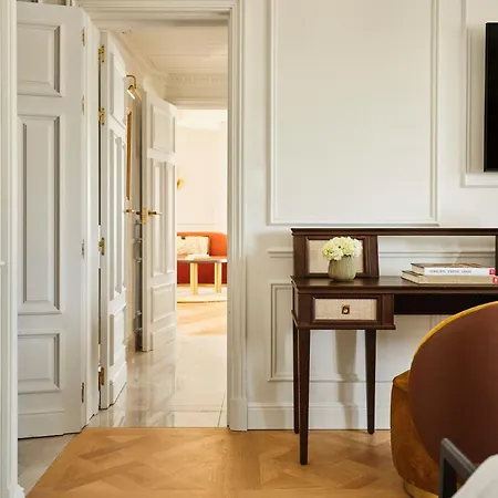 The Palace, A Luxury Collection Hotel, Madrid Exterior photo